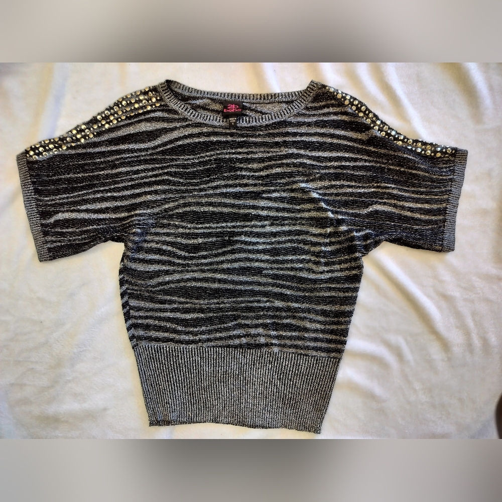 2B Bebe Black and Silver Textured Top Size S